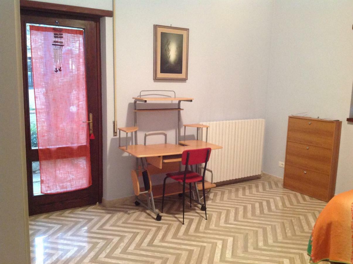 LʼAquila Bed & Breakfast Da Charlie المظهر الخارجي الصورة