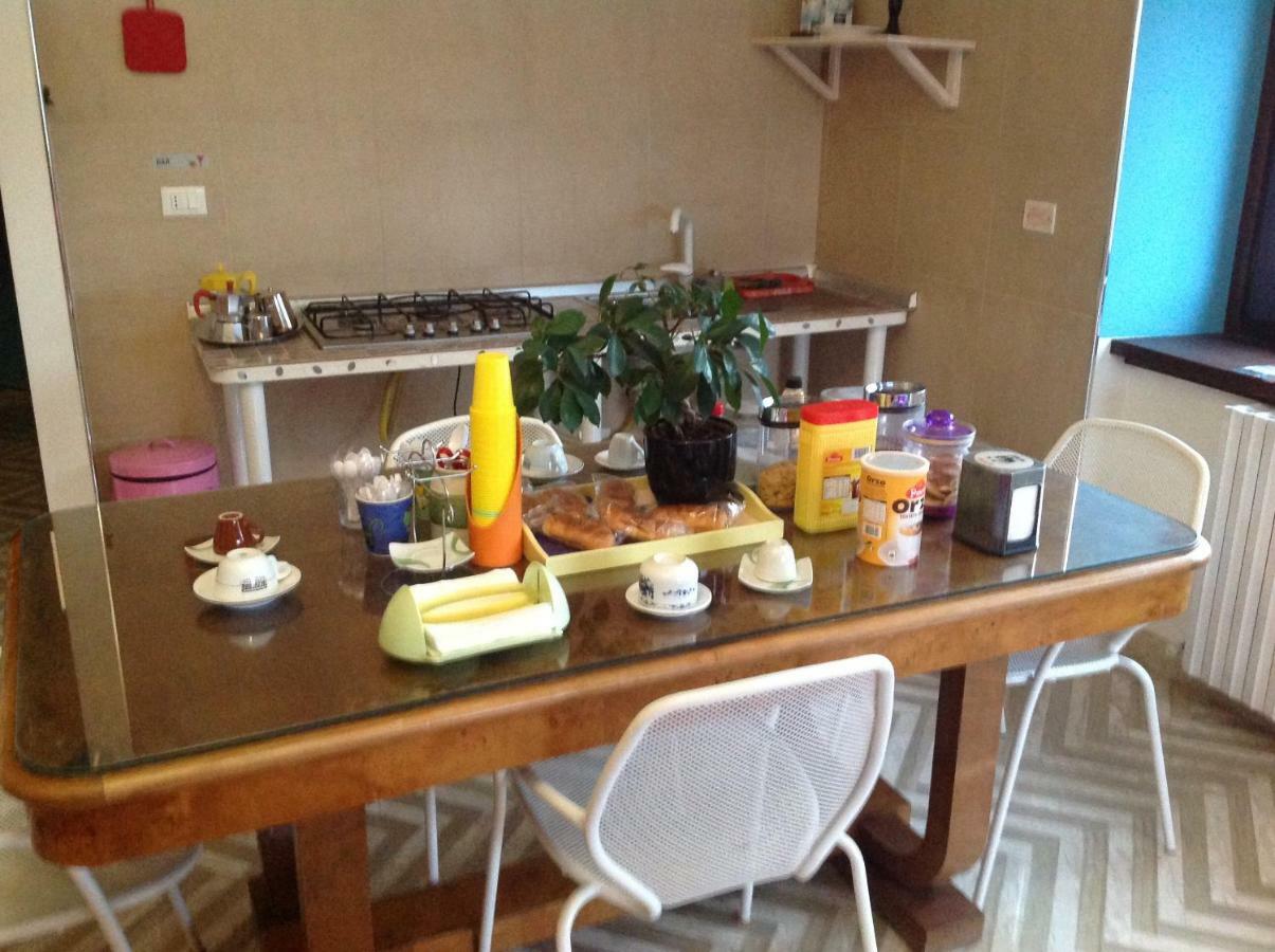 LʼAquila Bed & Breakfast Da Charlie المظهر الخارجي الصورة